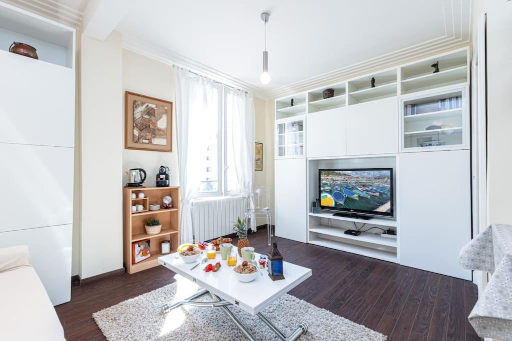 My Casa - Stalingrad 32 - Good Apartment, Port Of Apartment Nizza